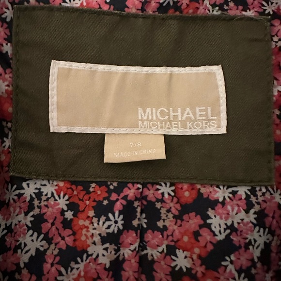 Girl’s Spring jacket. - Picture 3 of 3